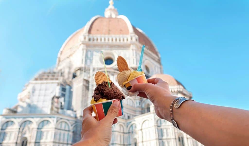 Best gelato in Florence where to find, what to order